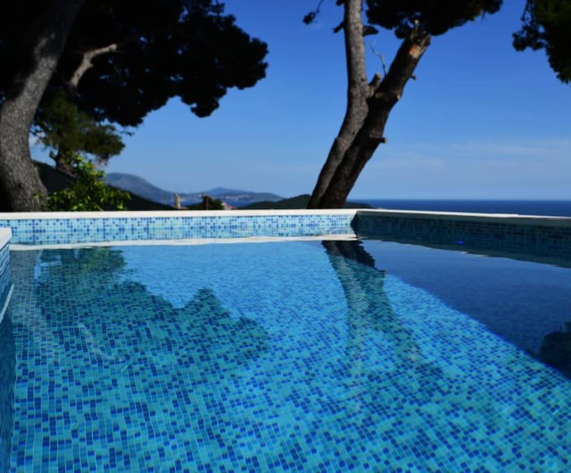 Wave N' Sea Apartment With A Private Pool Dubrovnik Exterior photo