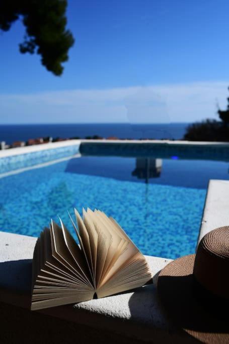Wave N' Sea Apartment With A Private Pool Dubrovnik Exterior photo