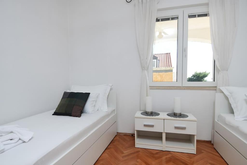 Wave N' Sea Apartment With A Private Pool Dubrovnik Exterior photo