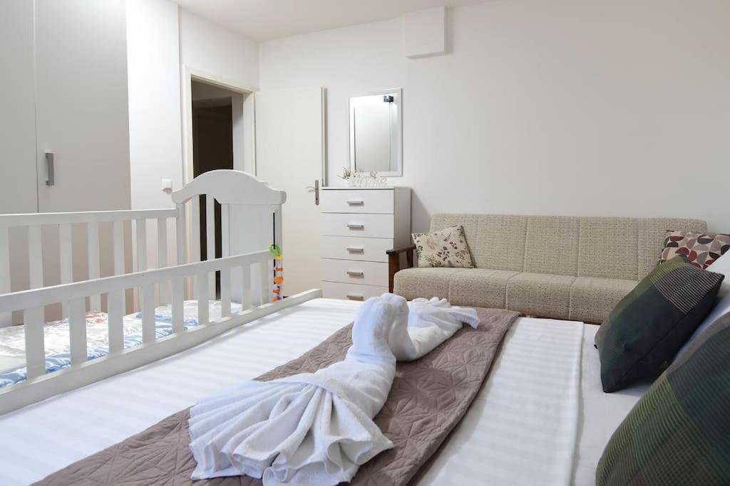 Wave N' Sea Apartment With A Private Pool Dubrovnik Exterior photo